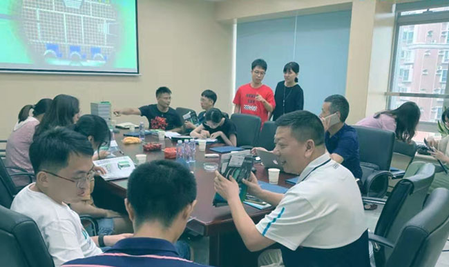 “推進(jìn)智慧水務(wù)技術(shù)，建設(shè)綠色生態(tài)道路”交流會(huì)如期舉行